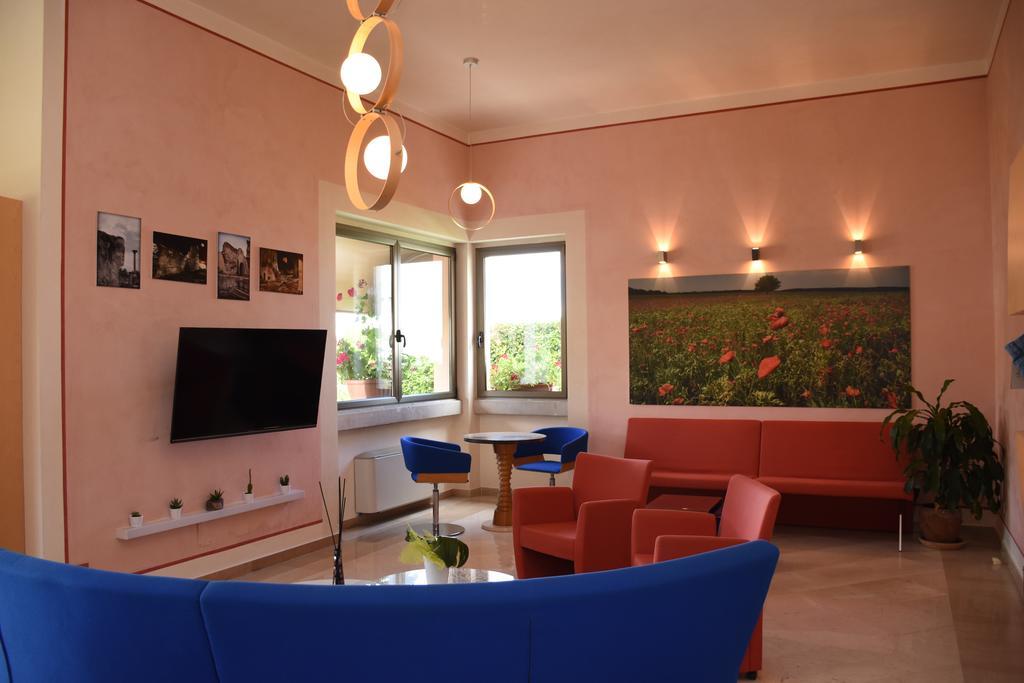 קנוסה די פוליה Hotel D'Altavilla מראה חיצוני תמונה