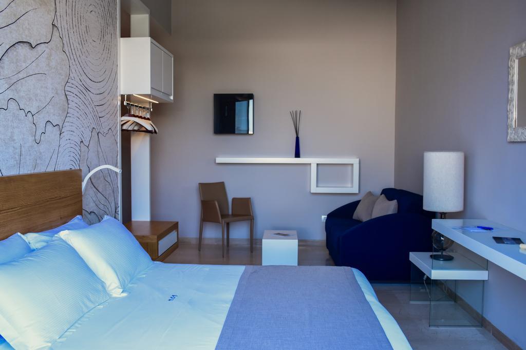 קנוסה די פוליה Hotel D'Altavilla מראה חיצוני תמונה